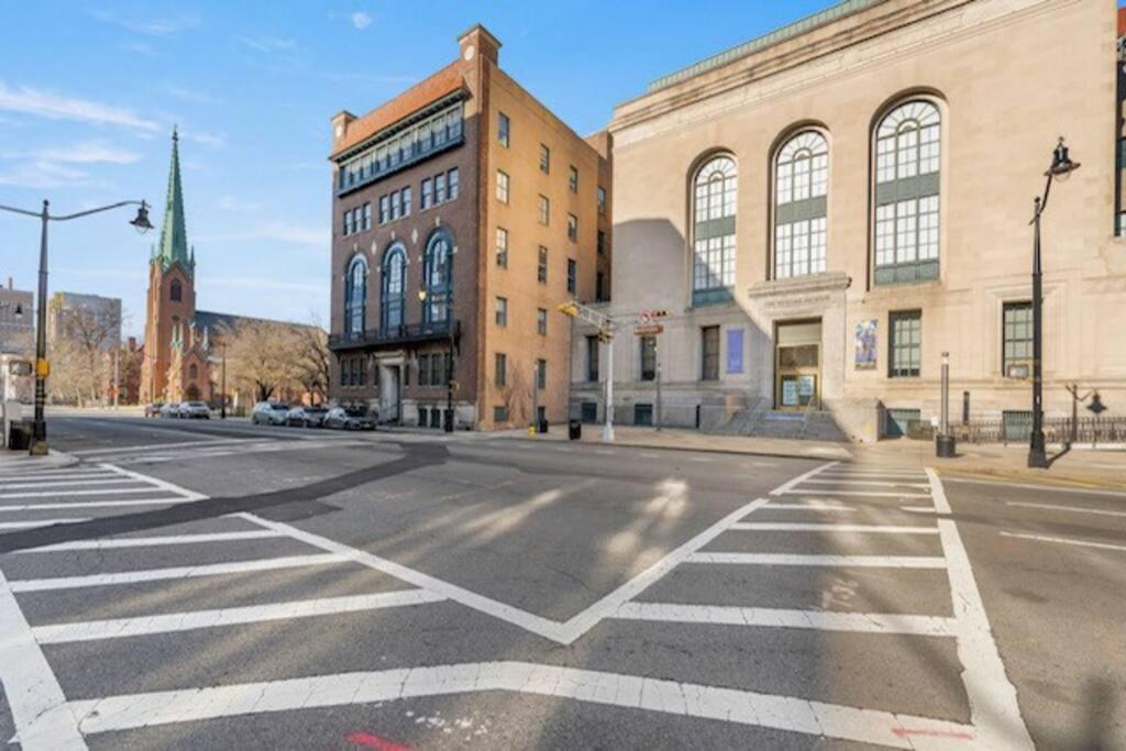 Entire Apt/2Bd 2Bth/Amer. Dream Mall/Nyc/Ewr Airpt 纽瓦克 外观 照片