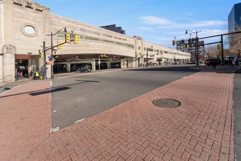 Entire Apt/2Bd 2Bth/Amer. Dream Mall/Nyc/Ewr Airpt 纽瓦克 外观 照片