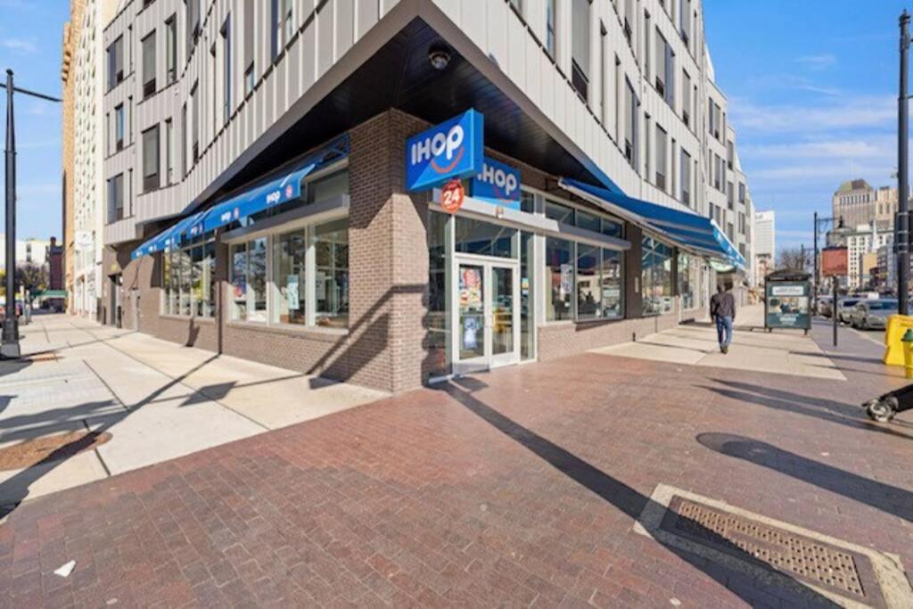 Entire Apt/2Bd 2Bth/Amer. Dream Mall/Nyc/Ewr Airpt 纽瓦克 外观 照片